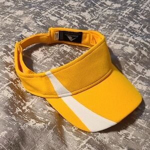 Augusta Sportswear Wicking Mesh Visor NWOT Great Color Adjustable Size Adult